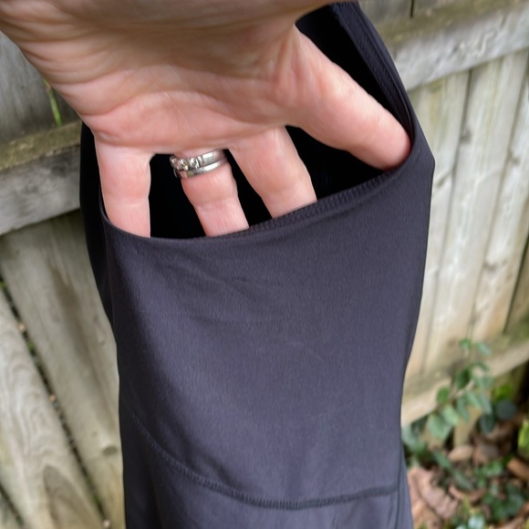 Athleta Infinity Dress cross back liner shorts 988588 M - Picture 6 of 16